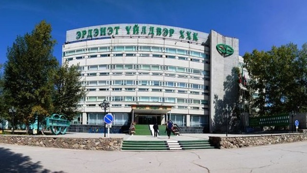 ЭРДЭНЭТ ҮЙЛДВЭРЭЭС ХҮН АМЫН ТӨВЛӨРЛИЙГ БУУРУУЛАХ АЖЛЫГ ШАТ ДАРААТАЙ ЗОХИОН БАЙГУУЛЖ БАЙНА