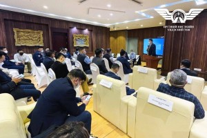 БУЯНТ-УХАА АЭРОДРОМЫН НИСЛЭГ ҮЙЛДВЭРЛЭЛИЙН ҮЙЛ АЖИЛЛАГААНД ОРОЛЦОЖ БУЙ АГААРЫН ТЭЭВЭРЛЭГЧ КОМПАНИУДТАЙ УУЛЗАЖ МЭДЭЭЛЭЛ СОЛИЛЦЛОО.